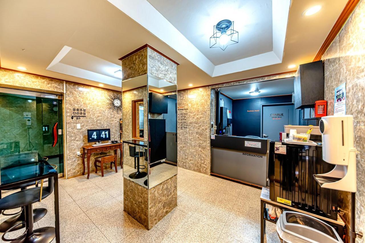 Charlie Hotel Jeju Luaran gambar