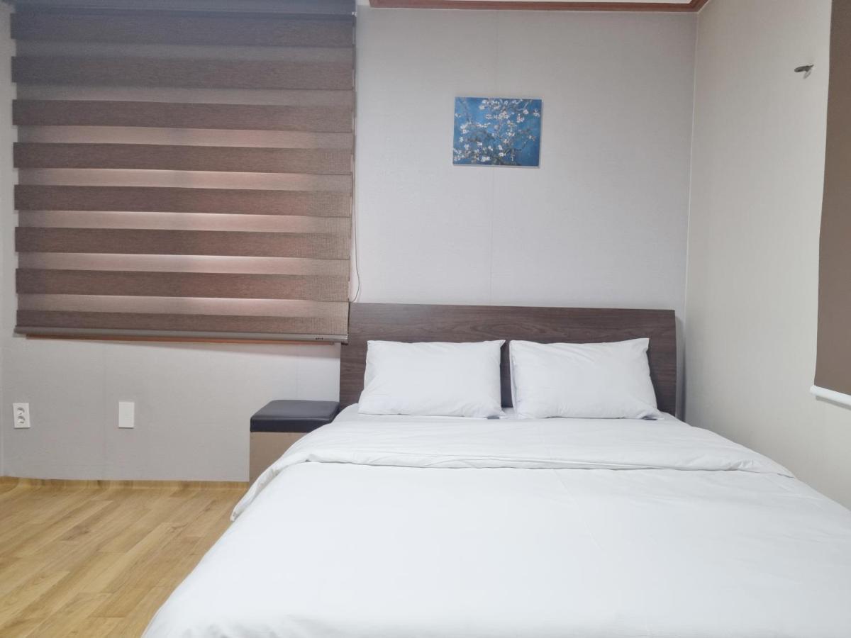 Charlie Hotel Jeju Luaran gambar