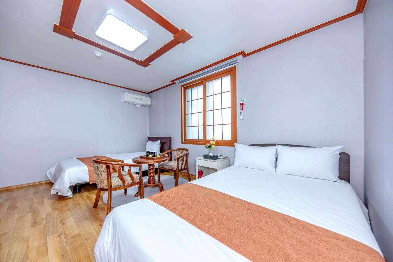 Charlie Hotel Jeju Luaran gambar