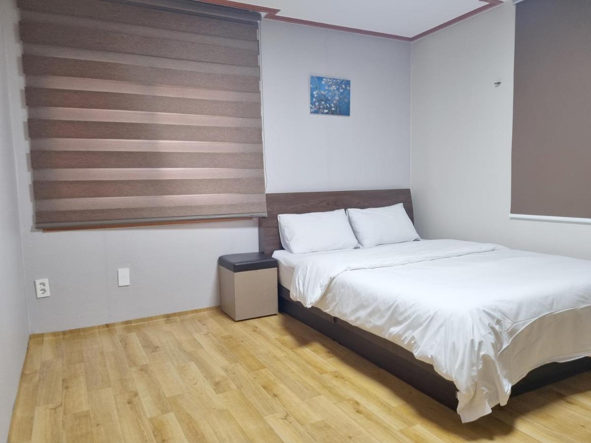 Charlie Hotel Jeju Luaran gambar