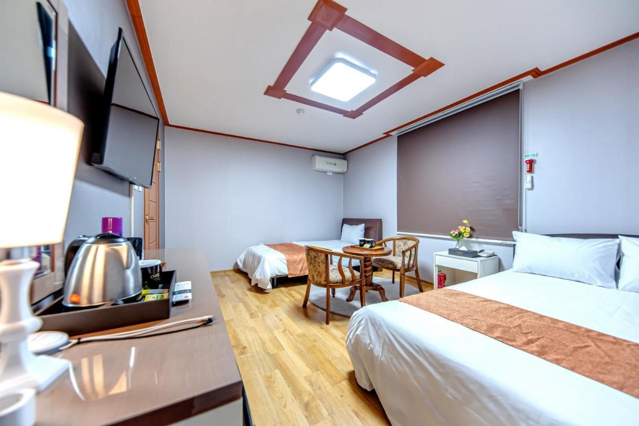 Charlie Hotel Jeju Luaran gambar