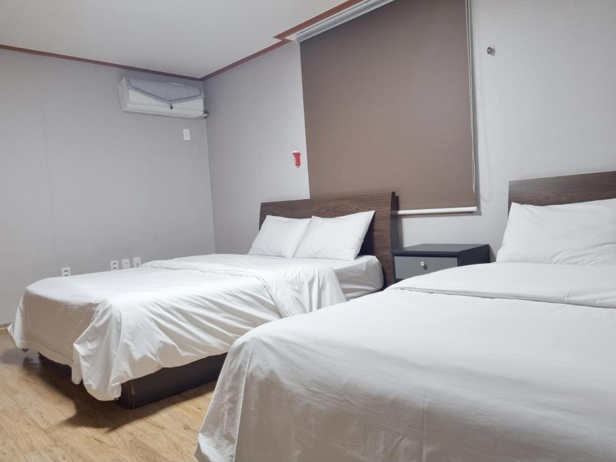 Charlie Hotel Jeju Luaran gambar