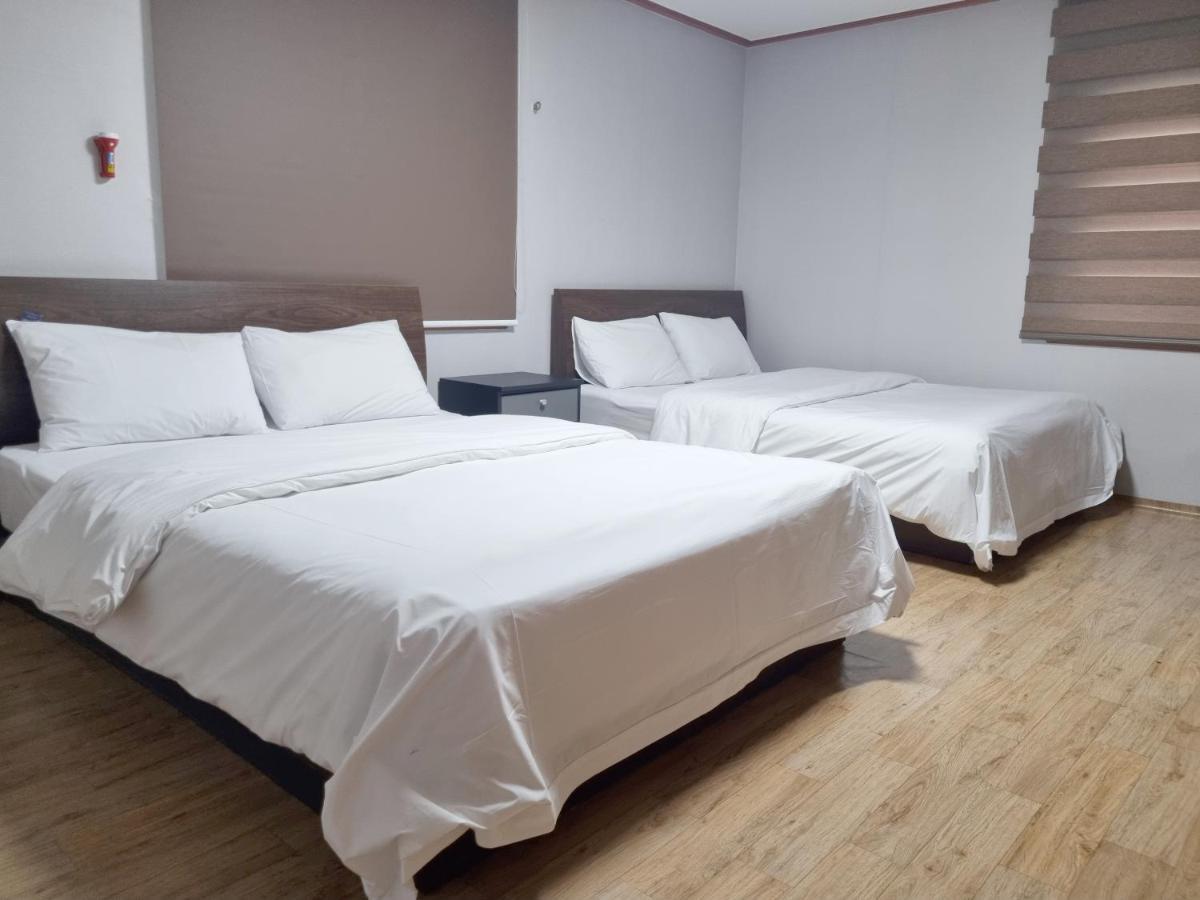Charlie Hotel Jeju Luaran gambar