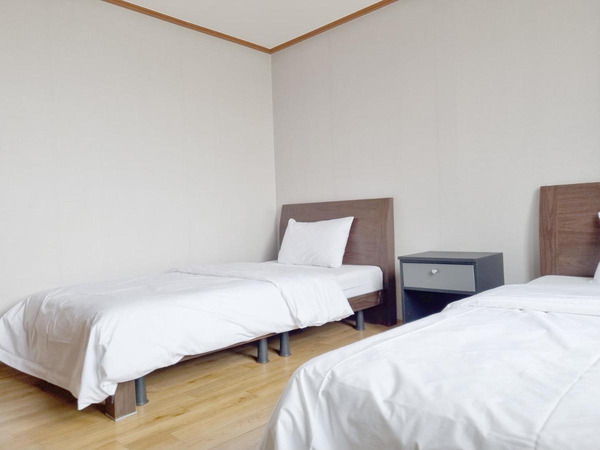 Charlie Hotel Jeju Luaran gambar